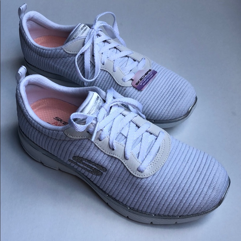 Sneakers Skechers White women Size 8